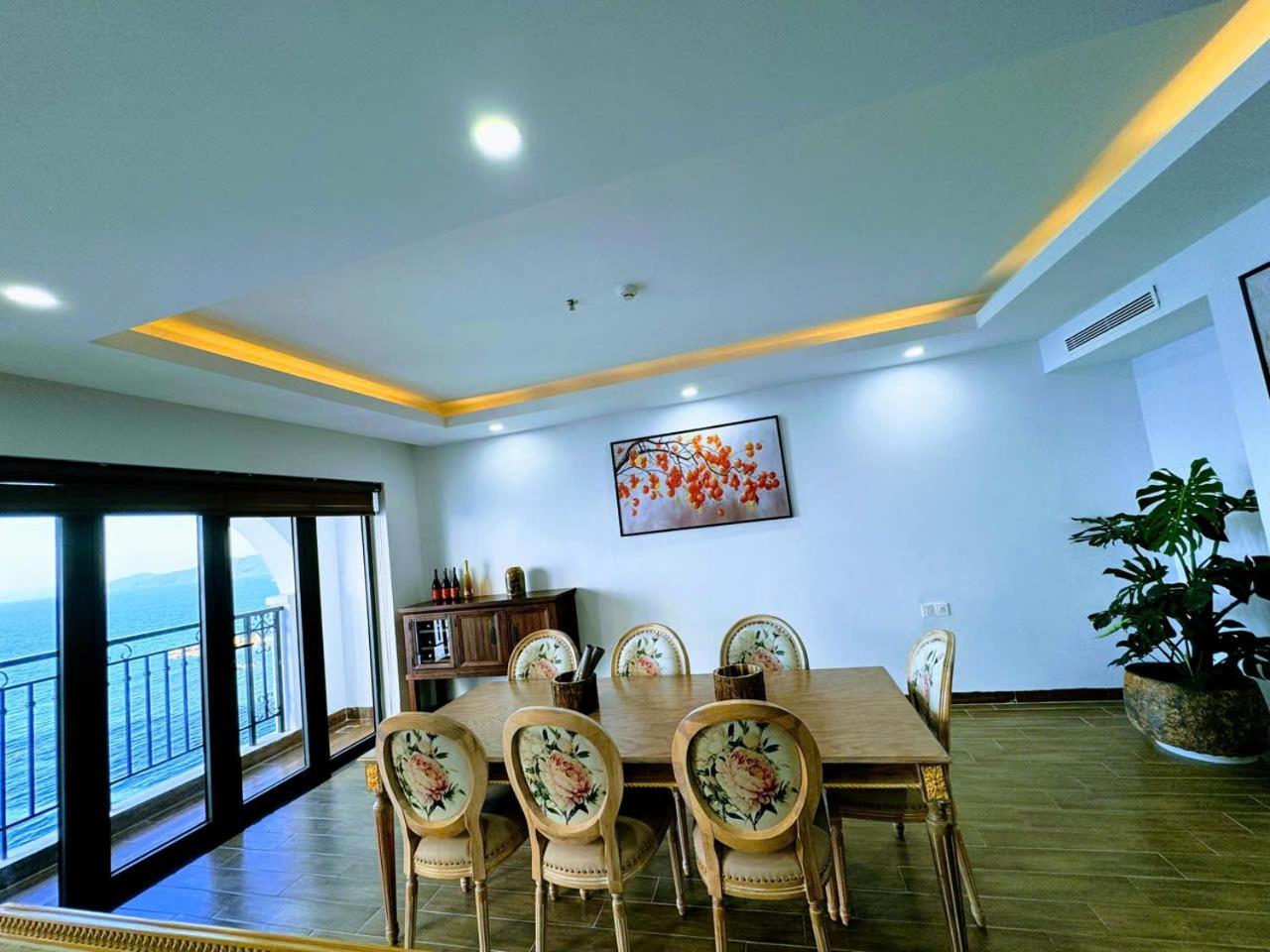 Putin Hotel Nha Trang Bagian luar foto
