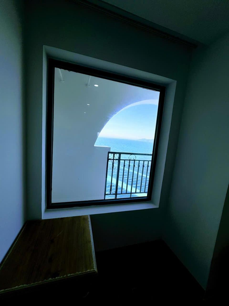 Putin Hotel Nha Trang Bagian luar foto