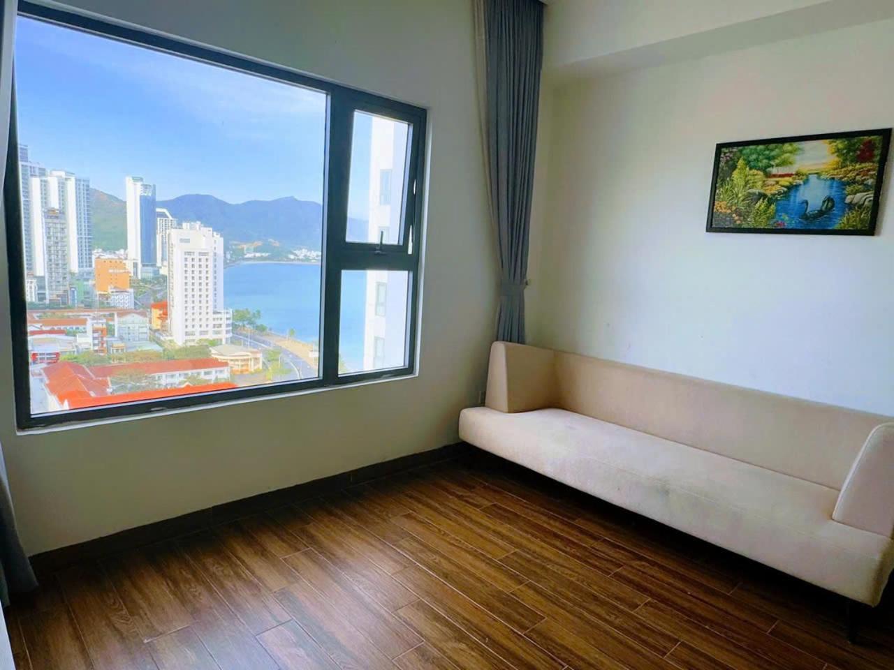 Putin Hotel Nha Trang Bagian luar foto